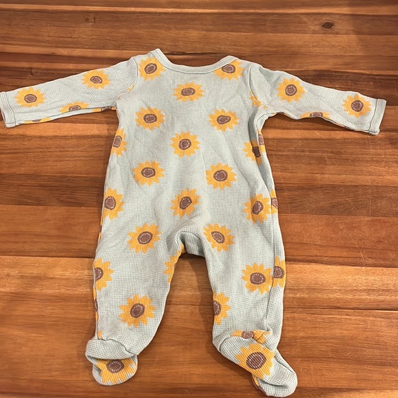 Koala Baby 0-3 months sunflower footie - Picture 5 of 5